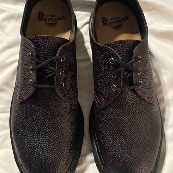 DR. MARTENS 30960 OXBLOOD PEBBLED LEATHER OXFORDS - Picture 3 of 6